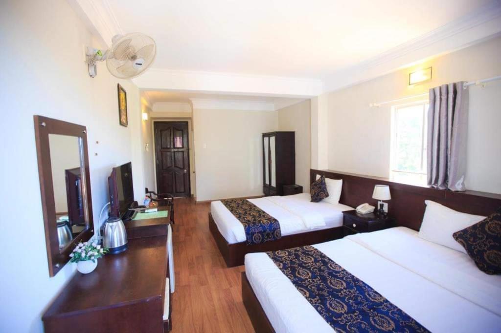 Pho Bien Hotel Nha Trang Exterior foto