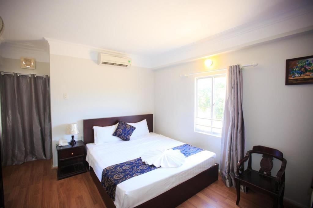 Pho Bien Hotel Nha Trang Exterior foto